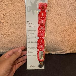 NIP TUTIMNYC Pacifier Sitter Pink Butterflies 🦋